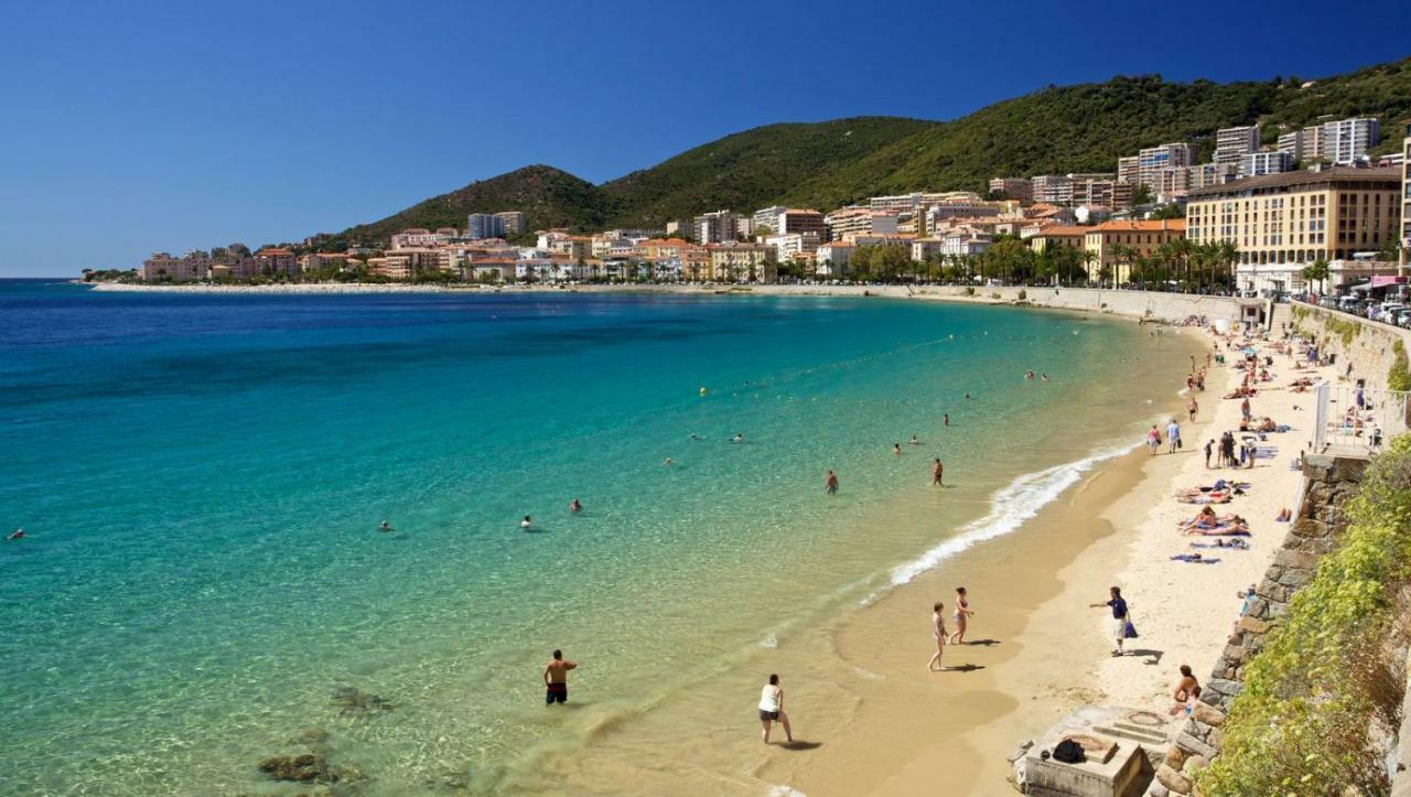 F3 - Standing Centre Ville Calme Et Climatise Ajaccio  Luaran gambar